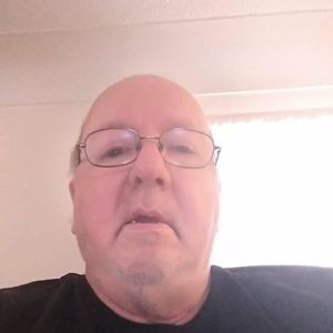 Meet your Posher, Larry